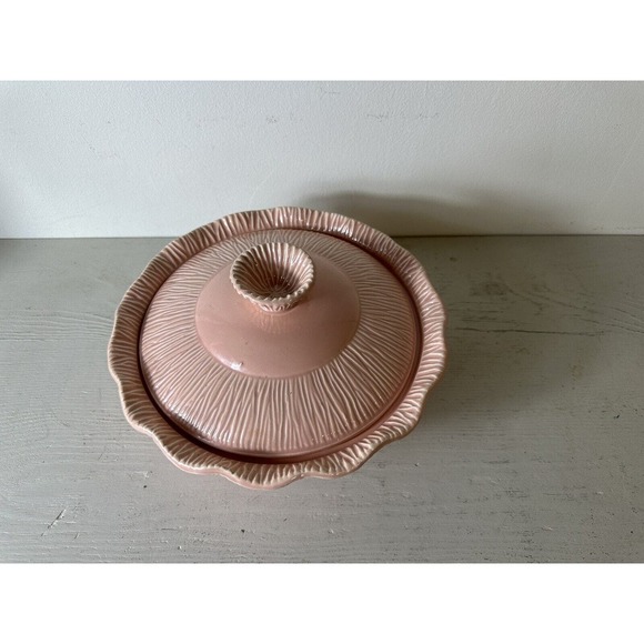 Vtg 1956 MCM Miramar California Pink Covered Casserole Dish - Picture 3 of 4